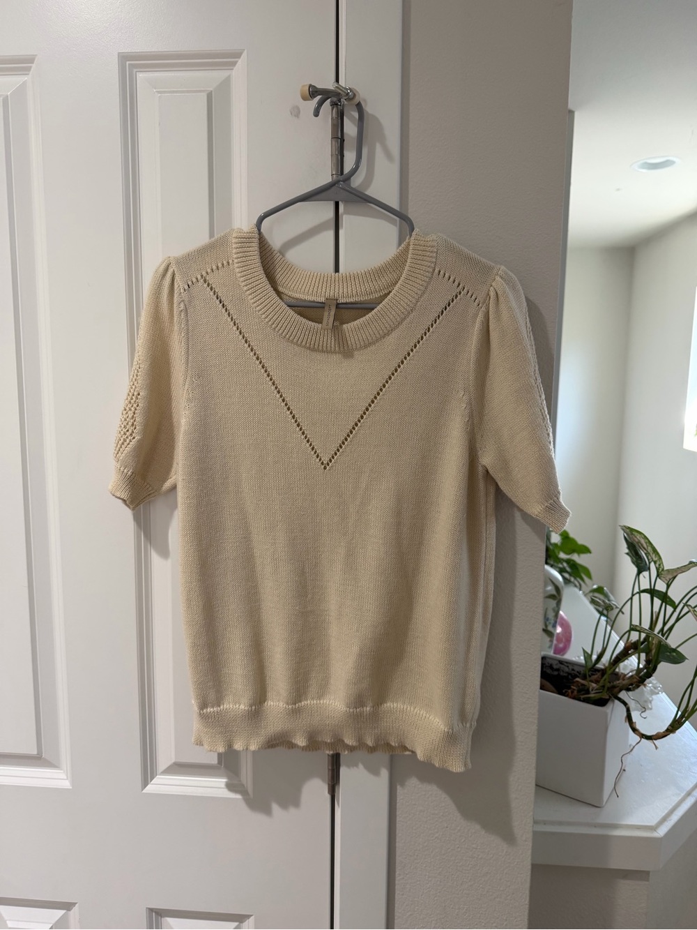 Lightweight Cream Short-Sleeve Crew Sweater